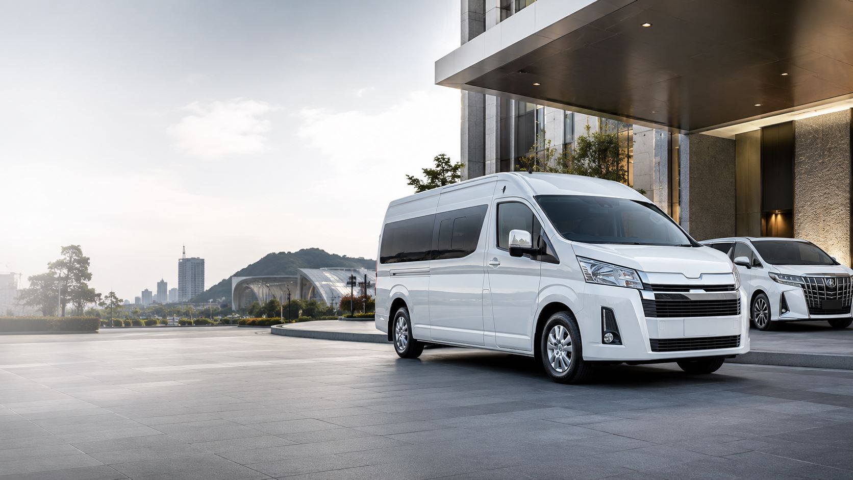 รถเช่าพร้อมคนขับ หาดใหญ่ สงขลา มีรถตู้ VIP Alphard Majesty H1 และรถบัส